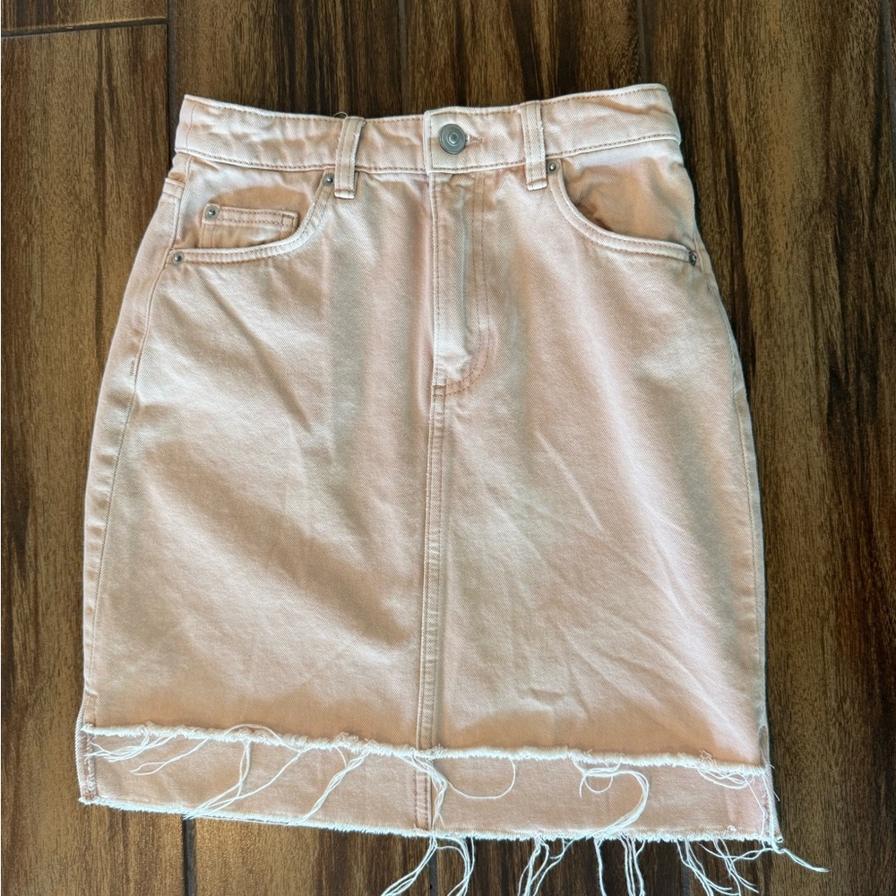 H&M Pink Jean Pencil skirt - size 2
